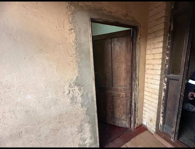 10 BEDROOM HOUSE FOR SALE IN GERMISTON STATION